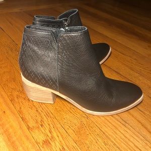 Silent D Orvis Perforated Black Booties